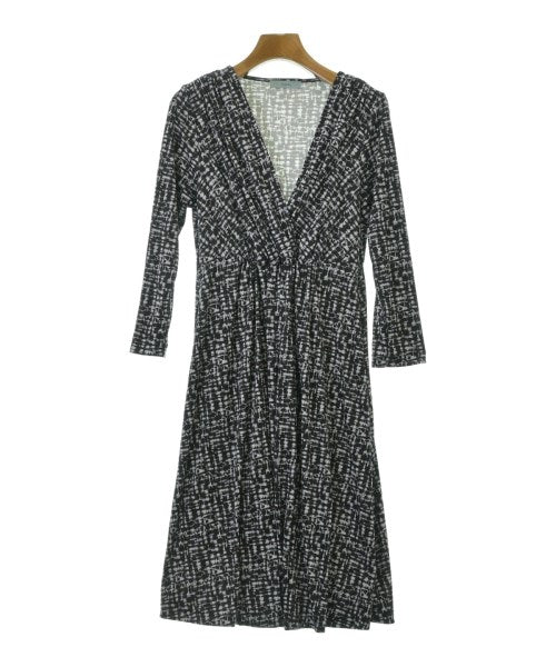 VIRINA ชุดเดรส