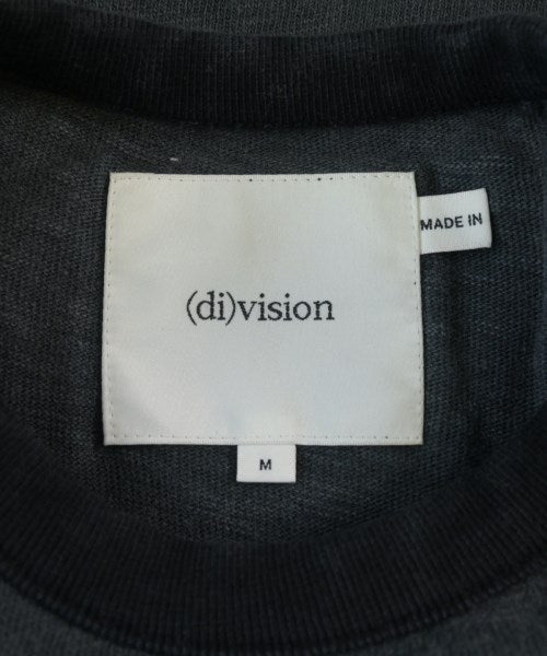 (di)vision เสื้อยืด/เสื้อท็อปส์
