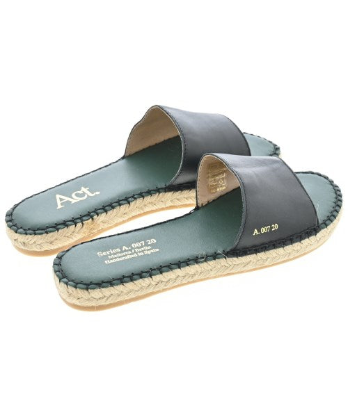 Act รองเท้าพื้นเชือกสาน