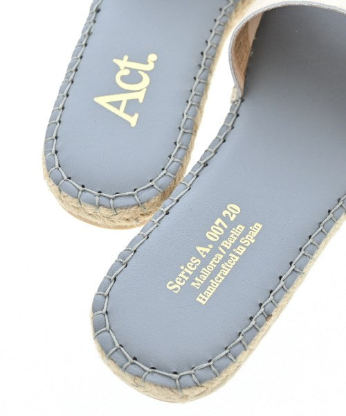 Act รองเท้าพื้นเชือกสาน