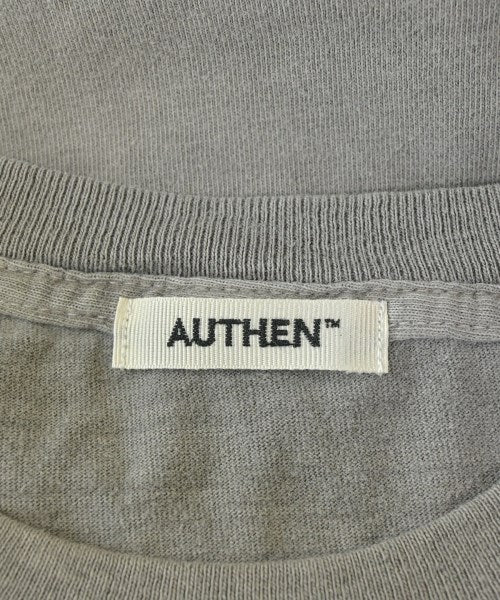 AUTHEN เสื้อยืด/เสื้อท็อปส์