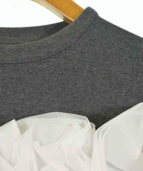 bibiy. เสื้อยืด/เสื้อท็อปส์