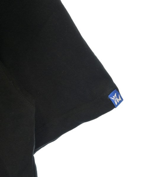 Dinoworks เสื้อยืด/เสื้อท็อปส์