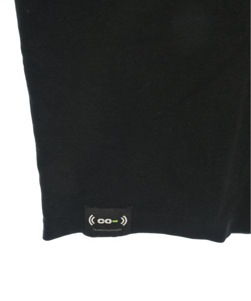 Dinoworks เสื้อยืด/เสื้อท็อปส์