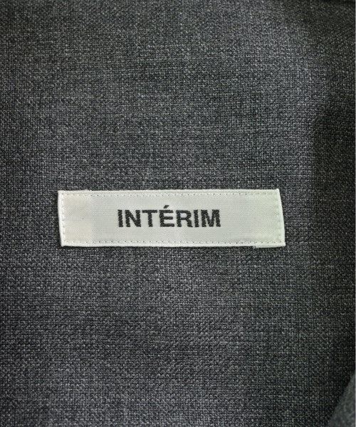 INTERIM เสื้อลำลอง