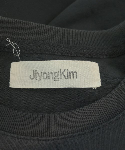 JiyongKim เสื้อยืด/เสื้อท็อปส์