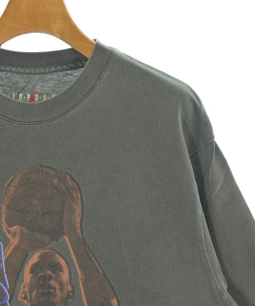 JORDAN BRAND เสื้อยืด/เสื้อท็อปส์