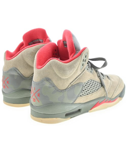 JORDAN BRAND รองเท้าผ้าใบ