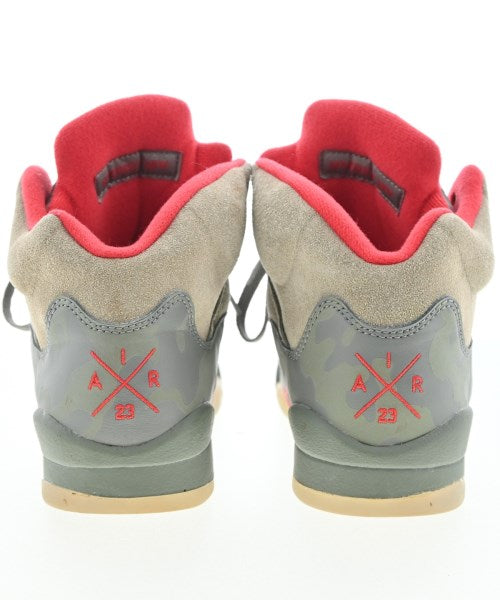 JORDAN BRAND รองเท้าผ้าใบ