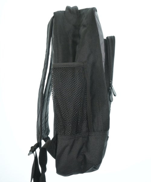 MERCEDES ANCHOR INC. เป้สะพายหลัง