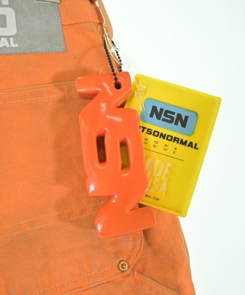 NOTSONORMAL กางเกงขาสั้น