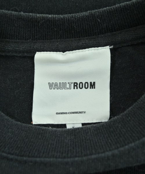 Vaultroom เสื้อยืด/เสื้อท็อปส์