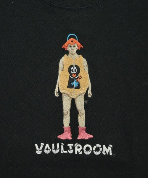 Vaultroom เสื้อยืด/เสื้อท็อปส์
