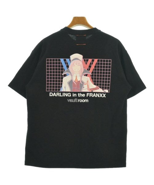 Vaultroom เสื้อยืด/เสื้อท็อปส์