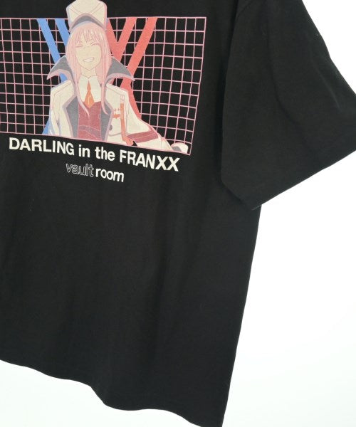 Vaultroom เสื้อยืด/เสื้อท็อปส์