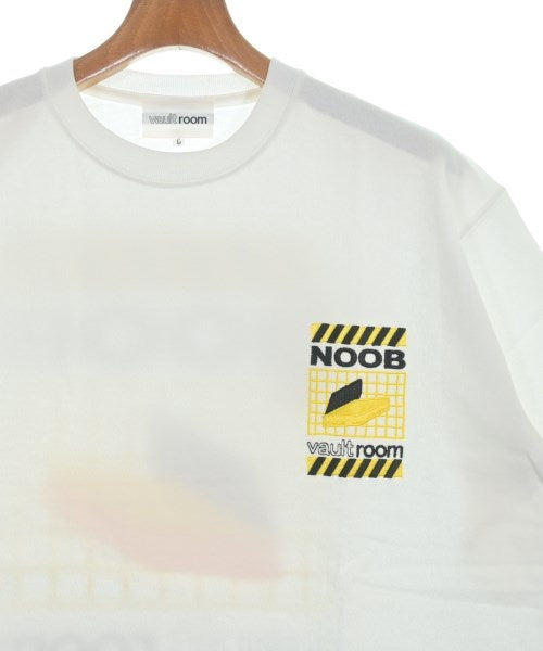 Vaultroom เสื้อยืด/เสื้อท็อปส์