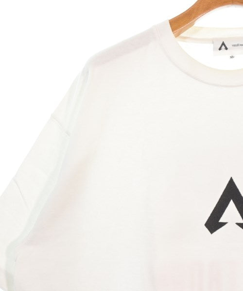 Vaultroom เสื้อยืด/เสื้อท็อปส์