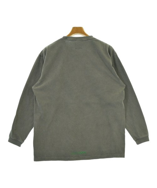 Vaultroom เสื้อยืด/เสื้อท็อปส์