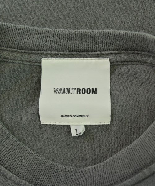 Vaultroom เสื้อยืด/เสื้อท็อปส์