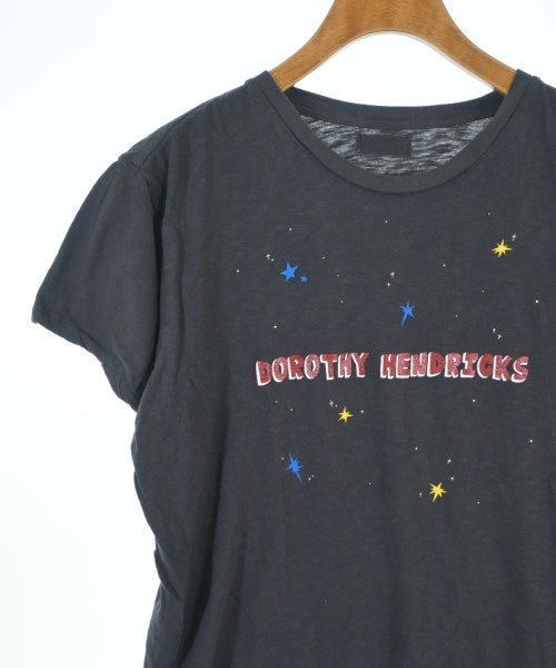 Dorothy Hendricks เสื้อยืด/เสื้อท็อปส์