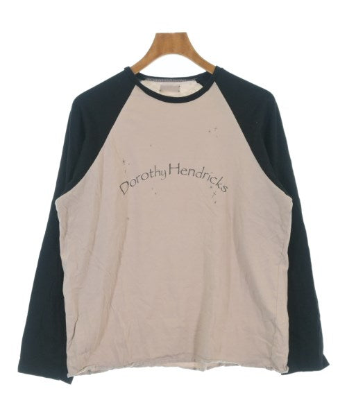 Dorothy Hendricks เสื้อยืด/เสื้อท็อปส์