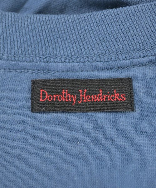 Dorothy Hendricks เสื้อยืด/เสื้อท็อปส์