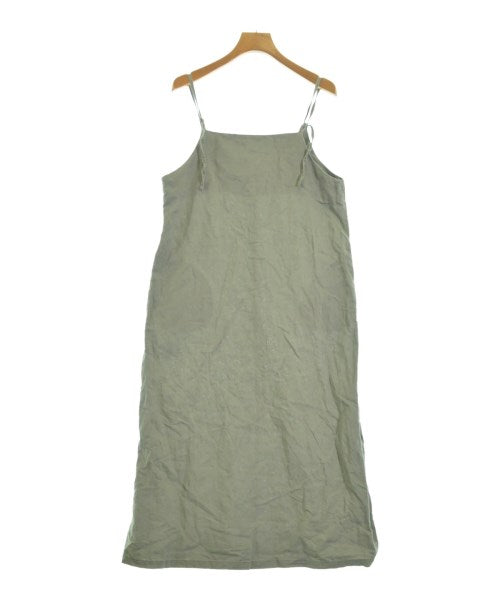 Fanaka ชุดเดรส