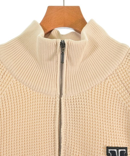 LOGAN KNITTING MILLS เสื้อกันหนาว