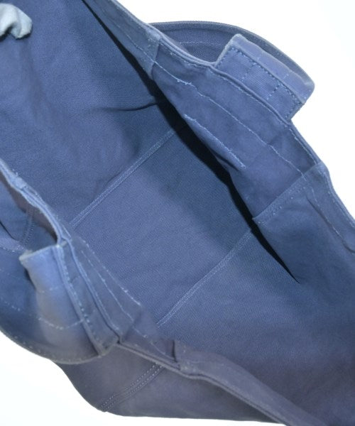 Madhappy กระเป๋าสะพาย