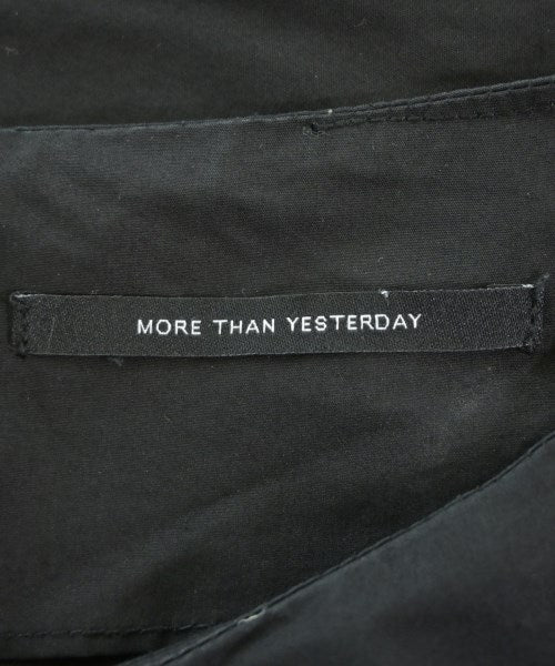 MORE THAN YESTERDAY เสื้อสตรี