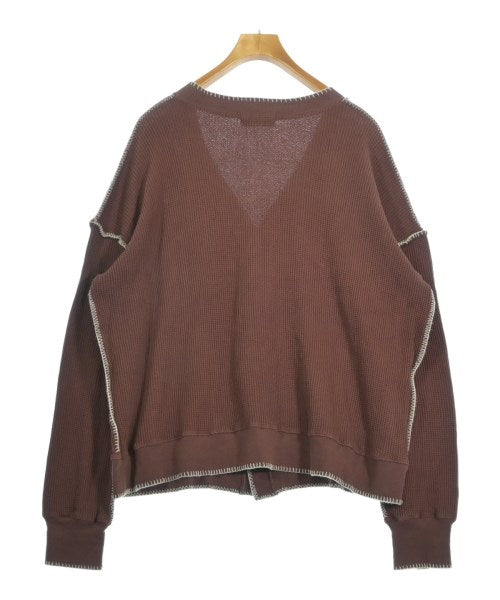 Urig เสื้อยืด/เสื้อท็อปส์