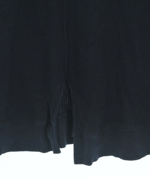 Urig เสื้อยืด/เสื้อท็อปส์