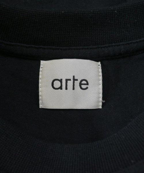 ARTE เสื้อยืด/เสื้อท็อปส์
