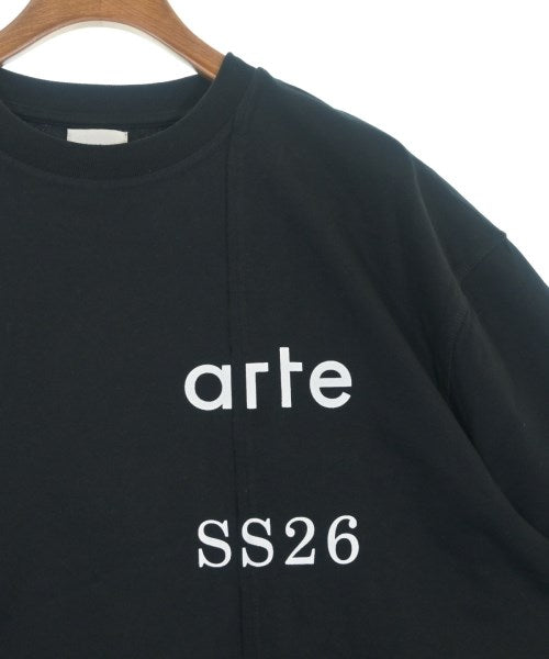 ARTE เสื้อยืด/เสื้อท็อปส์