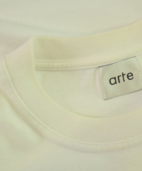 ARTE เสื้อยืด/เสื้อท็อปส์