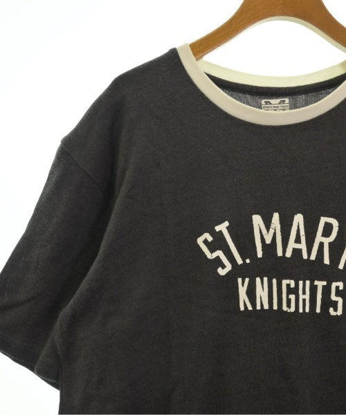 Athletic Wear Mason เสื้อยืด/เสื้อท็อปส์