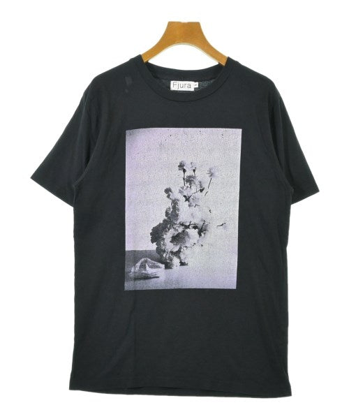 Fjura เสื้อยืด/เสื้อท็อปส์