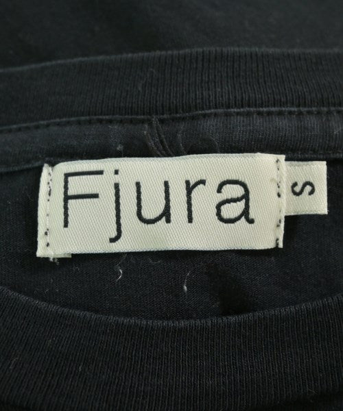 Fjura เสื้อยืด/เสื้อท็อปส์