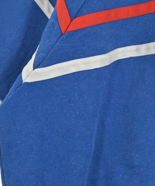 J.C.PENNEY เสื้อยืด/เสื้อท็อปส์