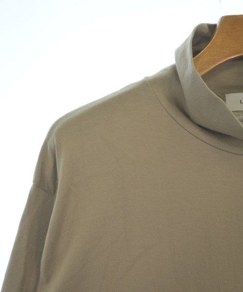 LIFiLL เสื้อยืด/เสื้อท็อปส์