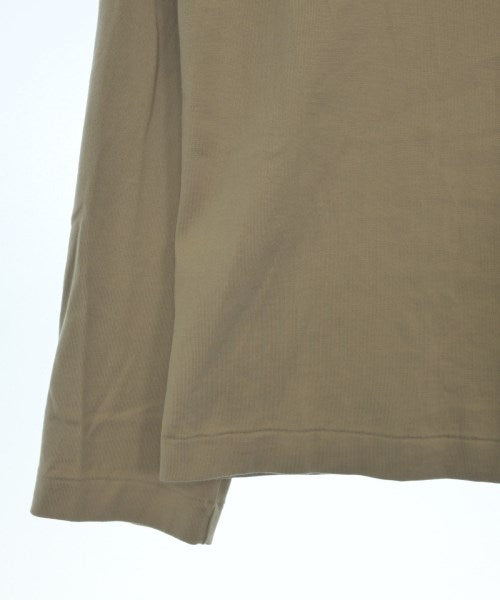 LIFiLL เสื้อยืด/เสื้อท็อปส์