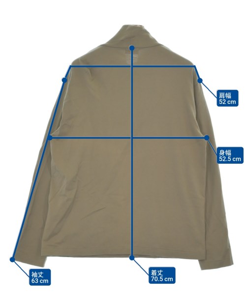 LIFiLL เสื้อยืด/เสื้อท็อปส์