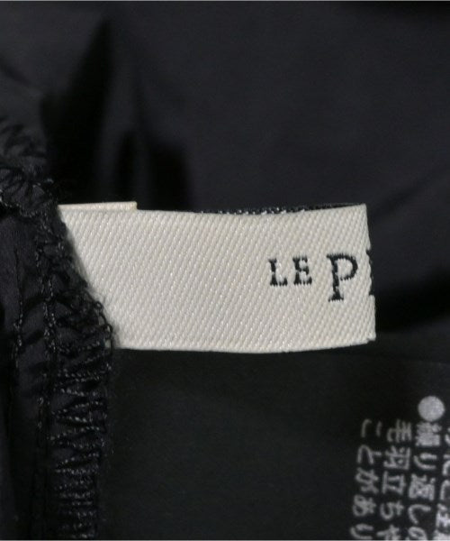 LIFiLL เสื้อลำลอง