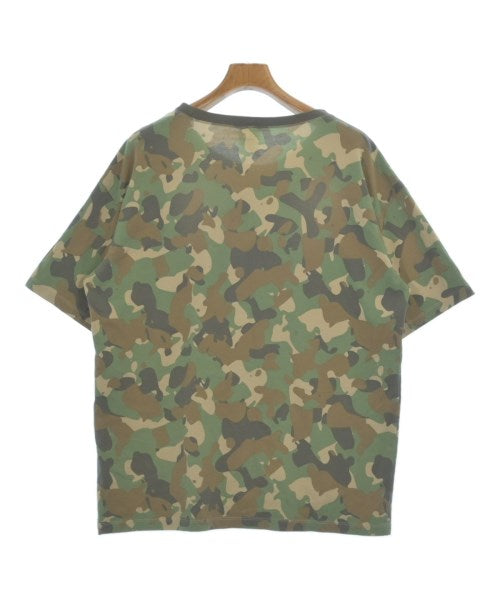 LYFT เสื้อยืด/เสื้อท็อปส์