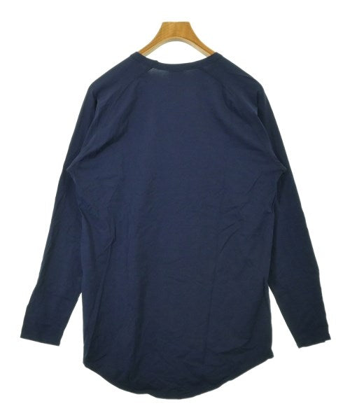 LYFT เสื้อยืด/เสื้อท็อปส์