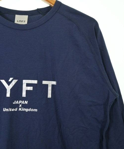 LYFT เสื้อยืด/เสื้อท็อปส์
