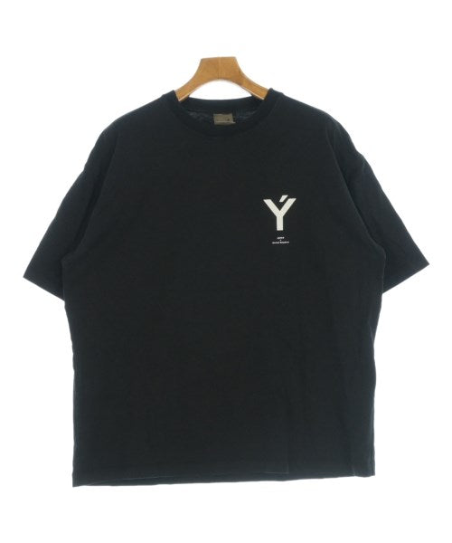 LYFT เสื้อยืด/เสื้อท็อปส์