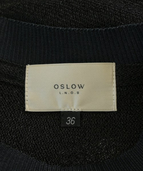 OSLOW เสื้อยืด/เสื้อท็อปส์