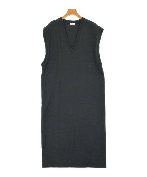 SOLAMONAT ชุดเดรส