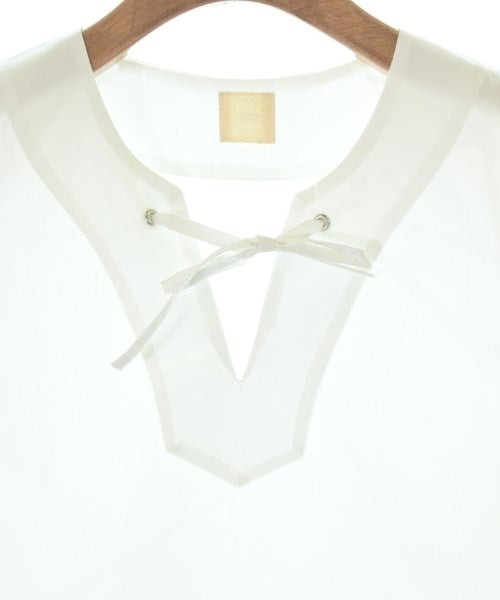 THREE SQUARE เสื้อสตรี